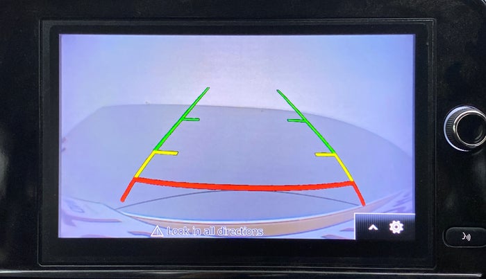 2022 Renault TRIBER RXZ DUAL TONE, Petrol, Manual, 6,965 km, Parking Camera