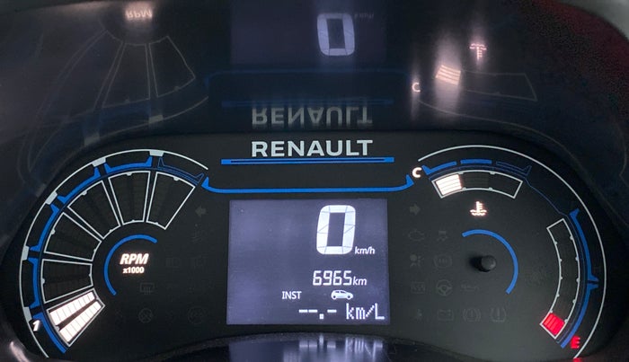 2022 Renault TRIBER RXZ DUAL TONE, Petrol, Manual, 6,965 km, Odometer Image