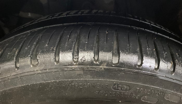 2016 Honda City 1.5L I-VTEC VX CVT, Petrol, Automatic, 67,437 km, Left Front Tyre Tread