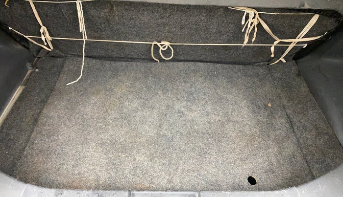 2016 Maruti Alto K10 VXI, Petrol, Manual, 68,865 km, Boot Inside