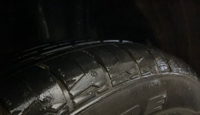 2019 Tata NEXON XZA PLUS PETROL, Petrol, Automatic, 77,122 km, Left Rear Tyre Tread