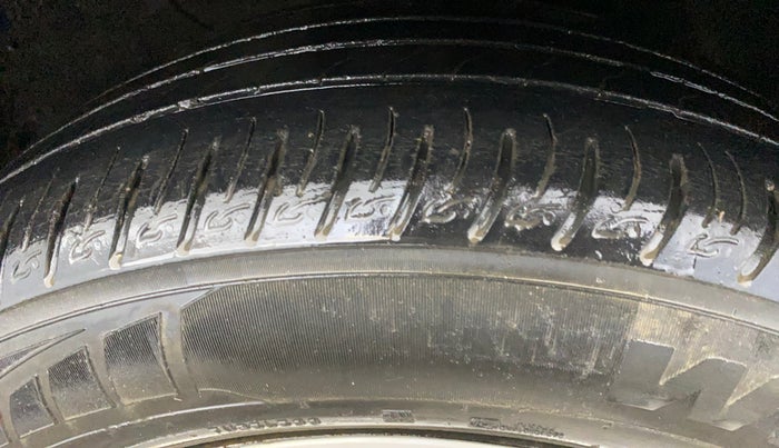 2023 KIA SONET HTK PLUS 1.2, Petrol, Manual, 46,268 km, Right Front Tyre Tread