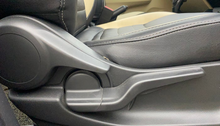 2021 Honda Amaze 1.2L I-VTEC VX CVT, Petrol, Automatic, 39,248 km, Driver Side Adjustment Panel
