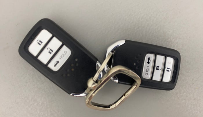 2021 Honda Amaze 1.2L I-VTEC VX CVT, Petrol, Automatic, 39,248 km, Key Close Up