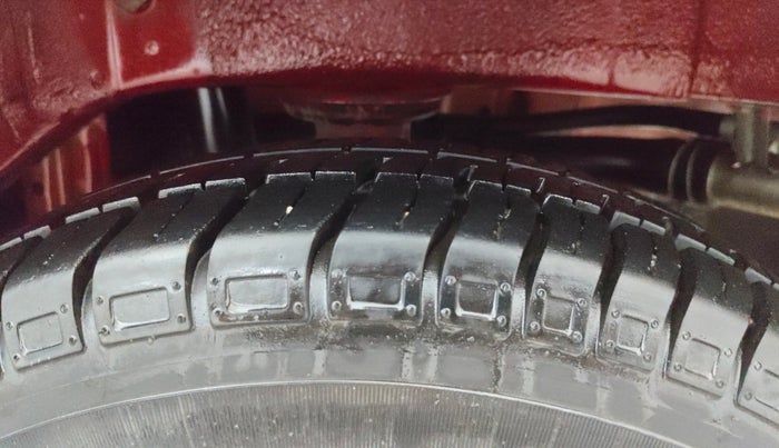 2018 Maruti Alto 800 LXI, Petrol, Manual, 7,181 km, Left Rear Tyre Tread