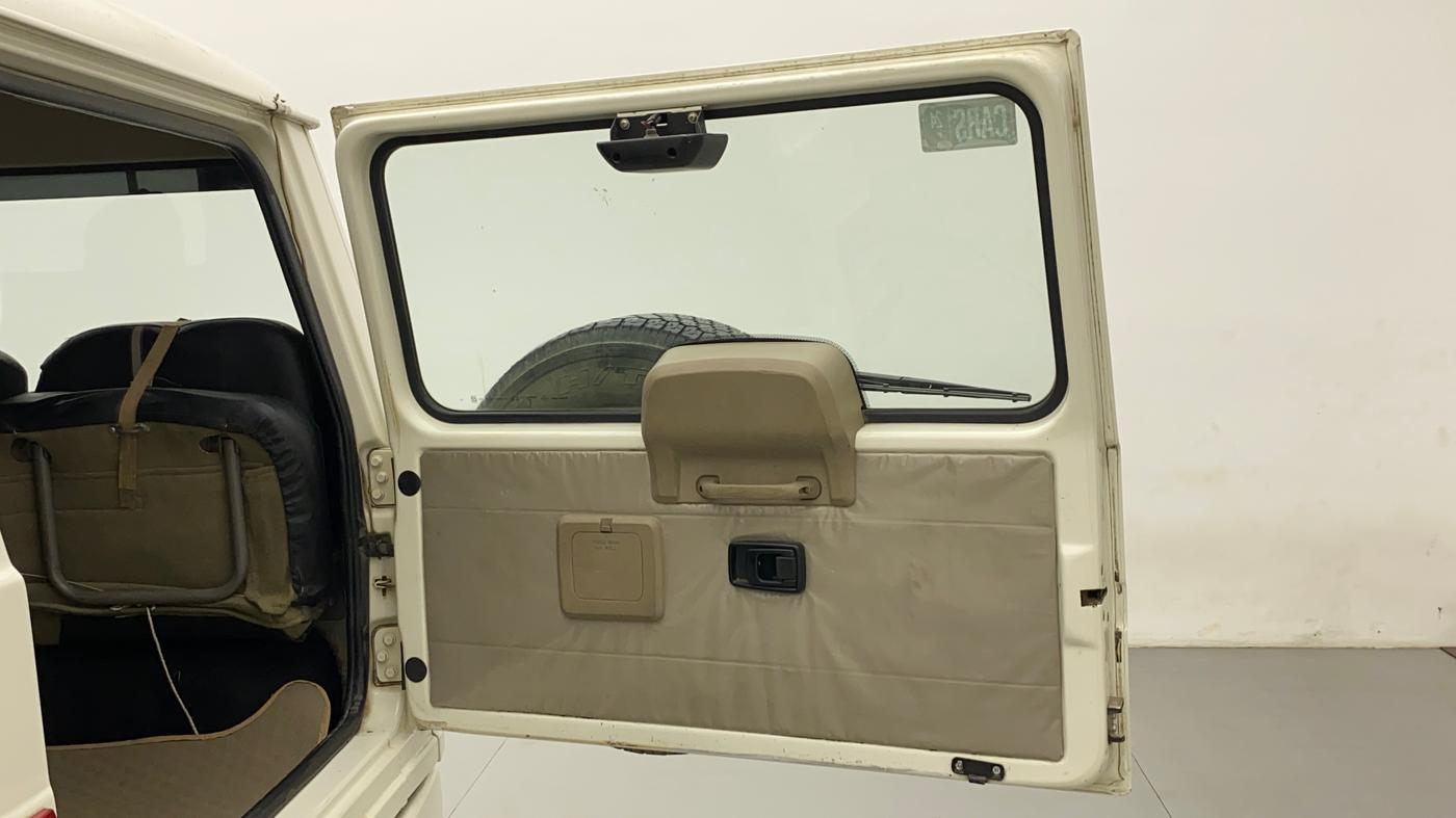 2021 Mahindra Bolero B6 (O), Diesel, Manual, 59,907 km, Boot Door Open