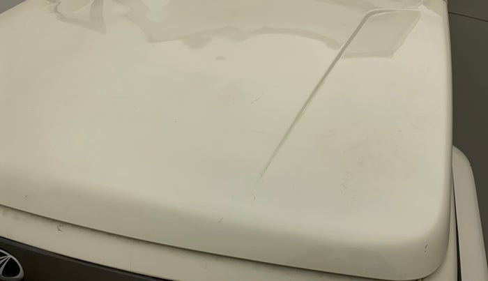 2021 Mahindra Bolero B6 (O), Diesel, Manual, 59,907 km, Bonnet (hood) - Minor scratches