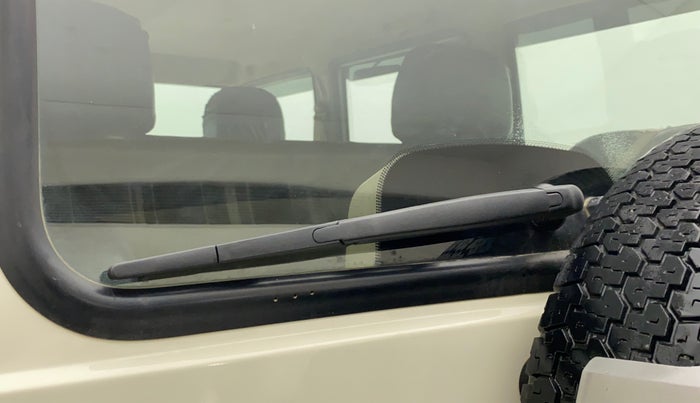 2021 Mahindra Bolero B6 (O), Diesel, Manual, 59,907 km, Rear windshield - Wiper arm not available