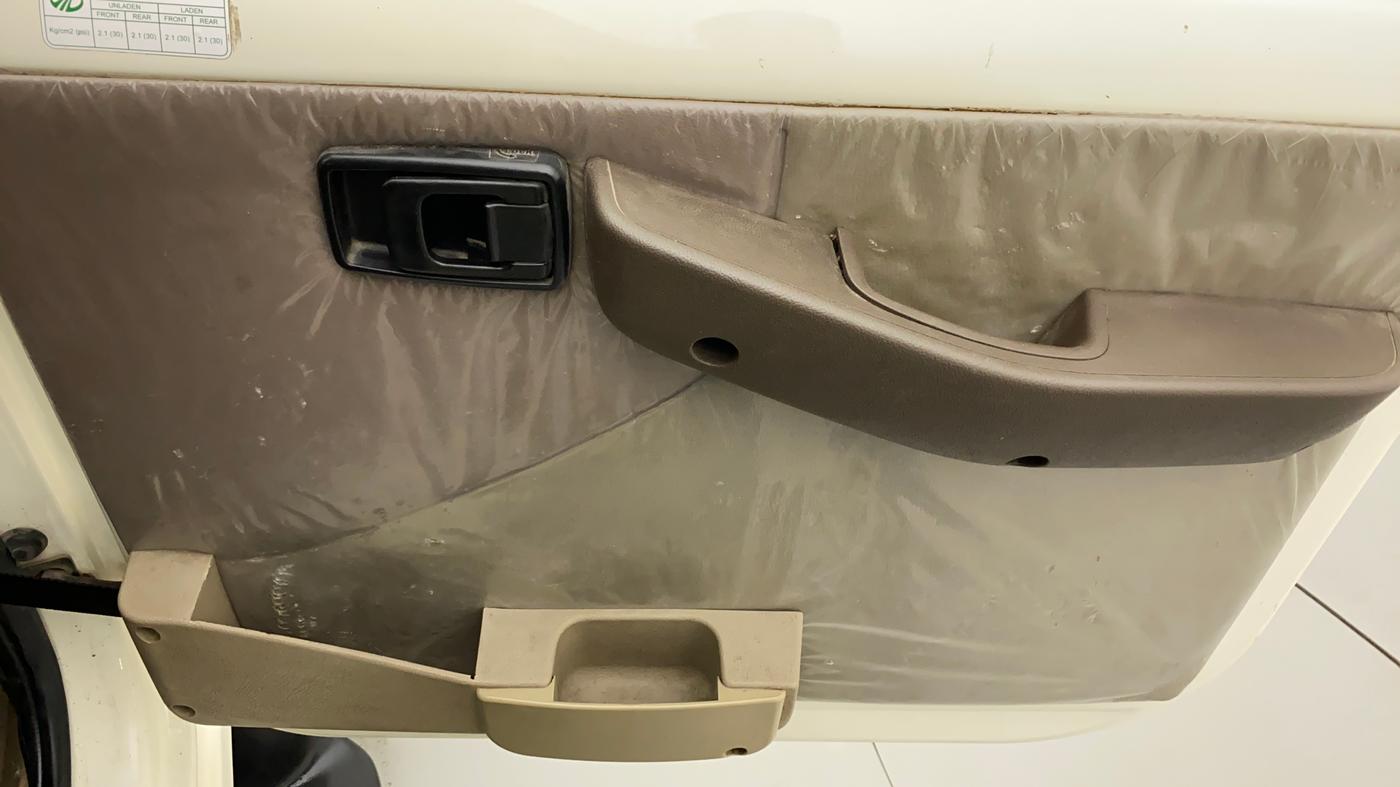2021 Mahindra Bolero B6 (O), Diesel, Manual, 59,907 km, Driver Side Door Panels Control