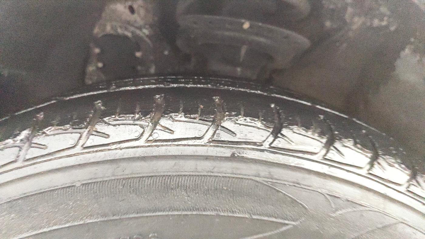 2019 Hyundai Elite i20 SPORTZ PLUS 1.2, Petrol, Manual, 67,525 km, Left Front Tyre Tread