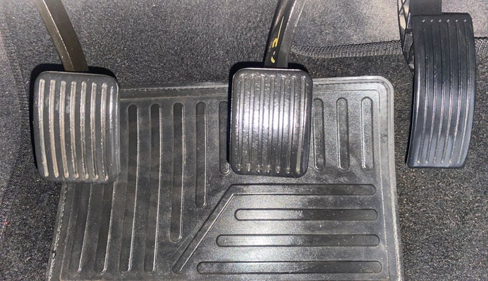 2018 Hyundai NEW SANTRO SPORTZ MT, Petrol, Manual, 34,488 km, Pedals