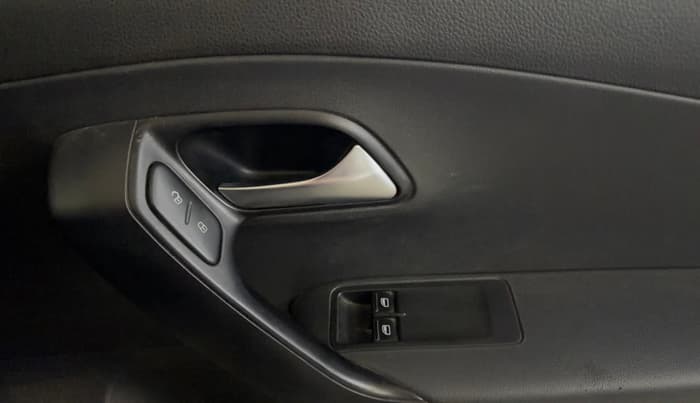 2016 Volkswagen Polo TRENDLINE 1.2L PETROL, Petrol, Manual, 1,04,255 km, Driver Side Door Panels Control