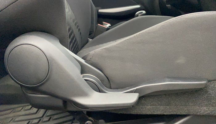 2022 Maruti Swift ZXI PLUS AMT, Petrol, Automatic, 28,024 km, Driver Side Adjustment Panel