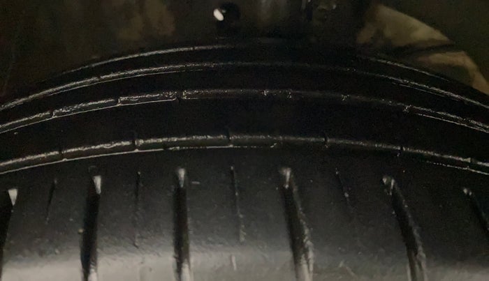 2022 Maruti Swift ZXI PLUS AMT, Petrol, Automatic, 28,024 km, Right Front Tyre Tread