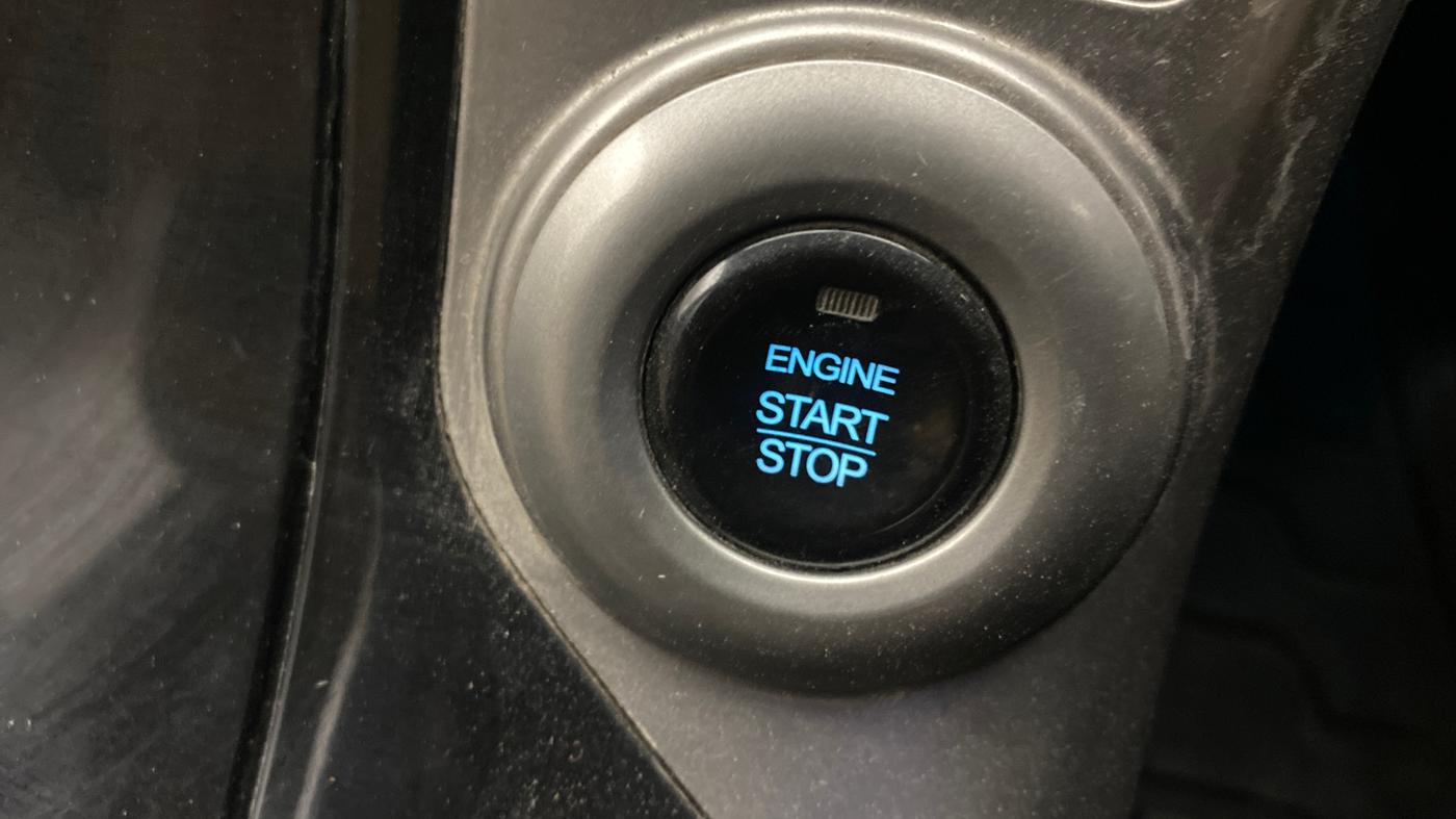 2019 Mahindra XUV500 W11 AT, Diesel, Automatic, 73,796 km, Keyless Start/ Stop Button