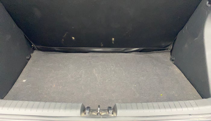 2019 Hyundai Elite i20 MAGNA PLUS 1.2, Petrol, Manual, 45,003 km, Boot Inside