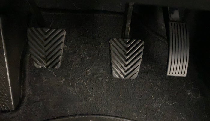 2019 Hyundai Elite i20 MAGNA PLUS 1.2, Petrol, Manual, 45,003 km, Pedals