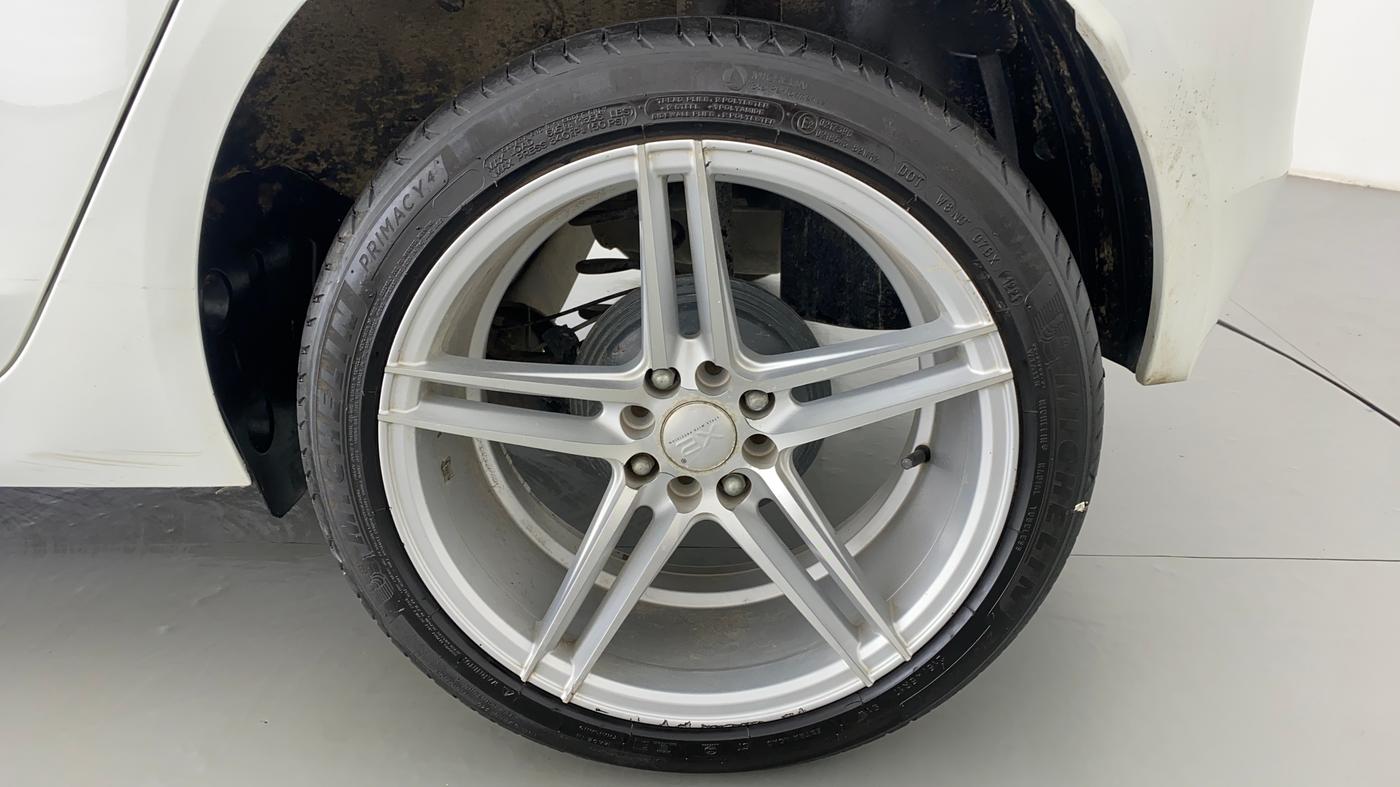 2021 Tata ALTROZ XZ 1.5 RTQ, Diesel, Manual, 33,411 km, Left Rear Wheel
