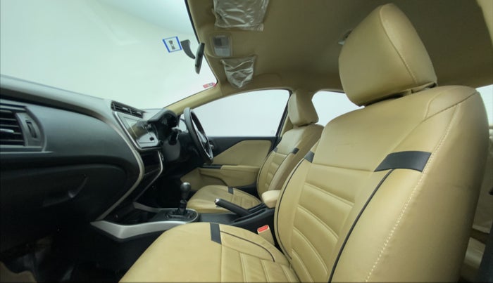 2018 Honda City V MT PETROL, Petrol, Manual, 28,437 km, Right Side Front Door Cabin