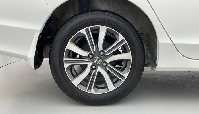2018 Honda City V MT PETROL, Petrol, Manual, 28,437 km, Right Rear Wheel