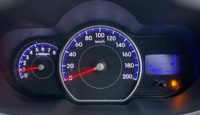2014 Hyundai i10 SPORTZ 1.1 IRDE2, Petrol, Manual, 48,753 km, Odometer Image