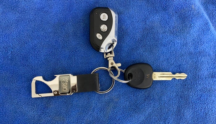 2010 Hyundai Santro Xing GLS, Petrol, Manual, 7,946 km, Key Close Up