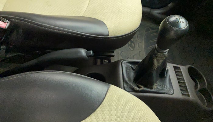 2010 Hyundai Santro Xing GLS, Petrol, Manual, 7,946 km, Gear Lever