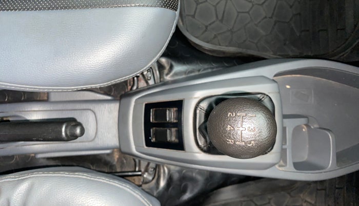 2015 Maruti Alto 800 LXI, Petrol, Manual, 60,265 km, Gear Lever
