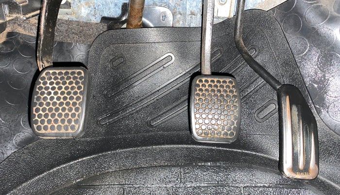 2015 Maruti Alto 800 LXI, Petrol, Manual, 60,265 km, Pedals