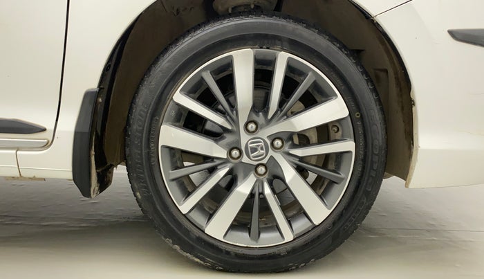 2021 Honda City 1.5L I-VTEC ZX, Petrol, Manual, 24,604 km, Right Front Wheel