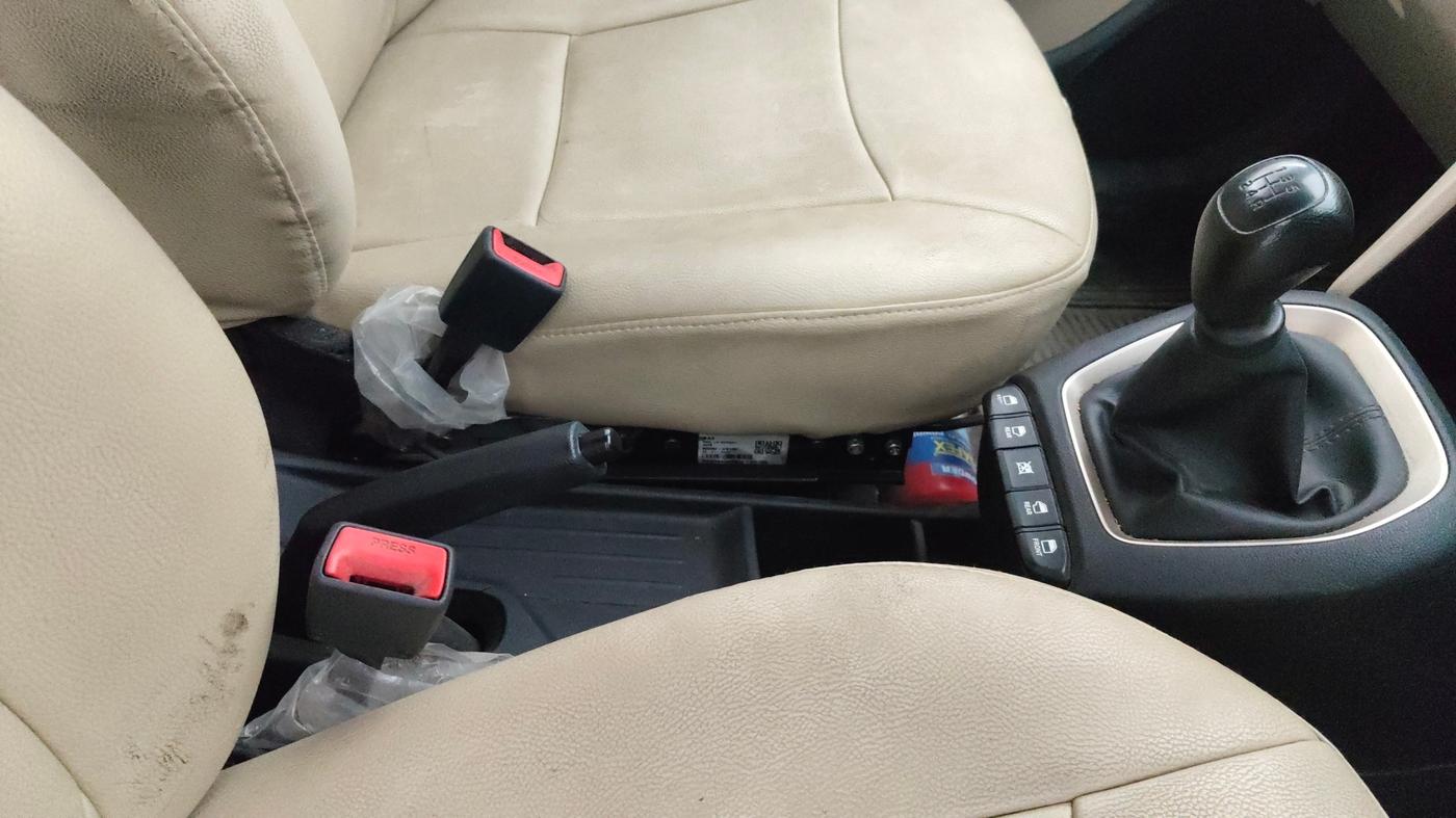 2022 Hyundai NEW SANTRO SPORTZ EXECUTIVE MT CNG, CNG, Manual, 61,834 km, Gear Lever
