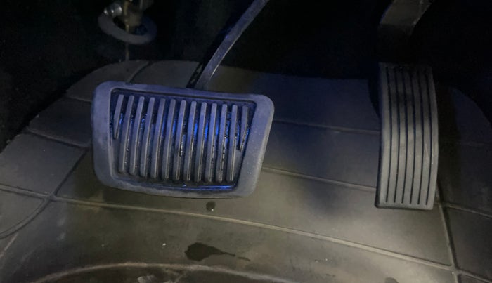 2023 Hyundai AURA SX PLUS 1.2 AMT, Petrol, Automatic, 22,764 km, Pedals