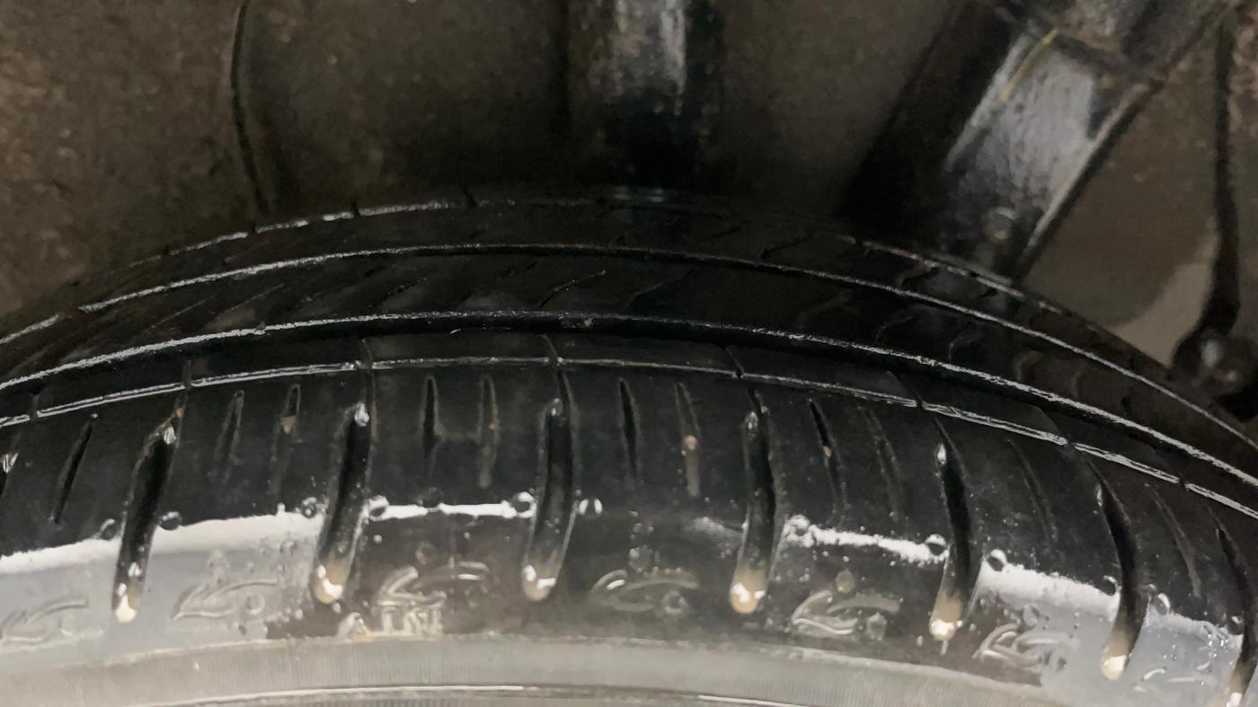 2023 Hyundai AURA SX PLUS 1.2 AMT, Petrol, Automatic, 22,764 km, Left Rear Tyre Tread