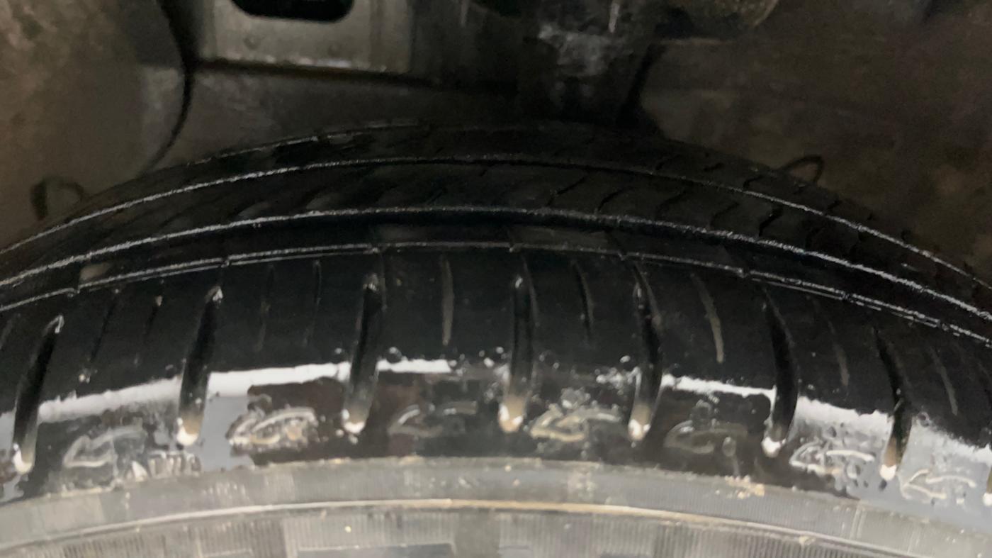2023 Hyundai AURA SX PLUS 1.2 AMT, Petrol, Automatic, 22,764 km, Left Front Tyre Tread