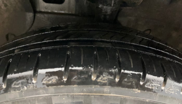 2023 Hyundai AURA SX PLUS 1.2 AMT, Petrol, Automatic, 22,764 km, Left Front Tyre Tread