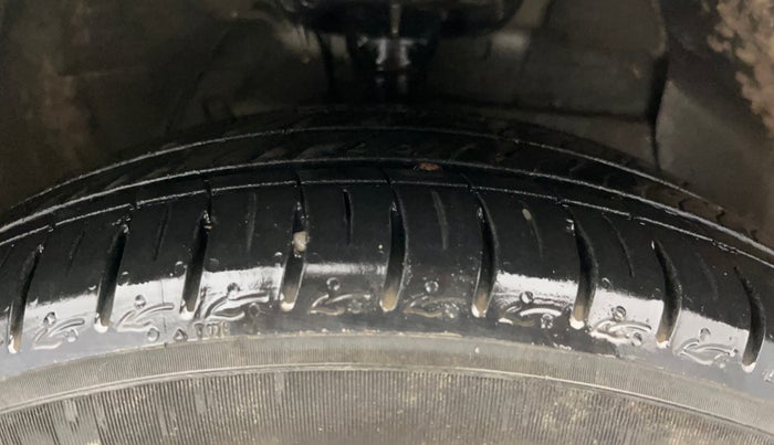 2023 Hyundai AURA SX PLUS 1.2 AMT, Petrol, Automatic, 22,764 km, Right Front Tyre Tread