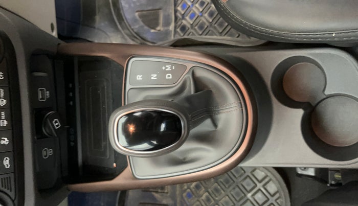 2023 Hyundai AURA SX PLUS 1.2 AMT, Petrol, Automatic, 22,764 km, Gear Lever