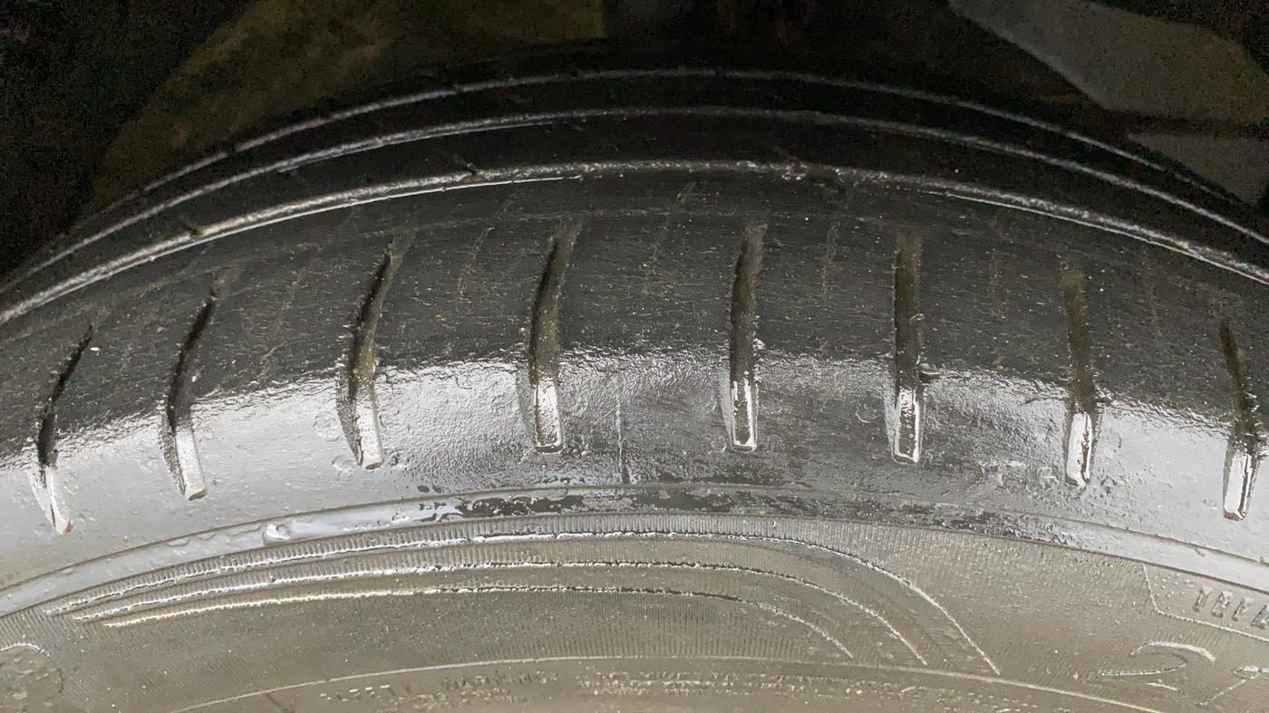 2022 MG HECTOR SHARP 1.5 PETROL CVT, Petrol, Automatic, 53,227 km, Right Front Tyre Tread