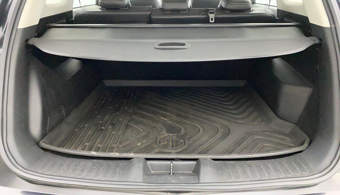 2022 MG HECTOR SHARP 1.5 PETROL CVT, Petrol, Automatic, 53,227 km, Boot Inside