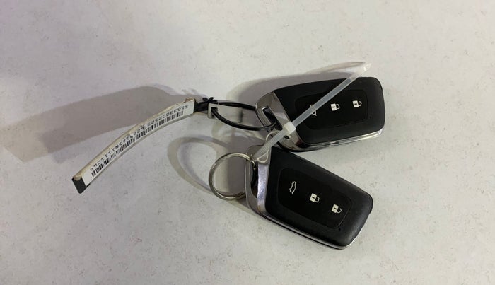 2022 MG HECTOR SHARP 1.5 PETROL CVT, Petrol, Automatic, 53,227 km, Key Close Up