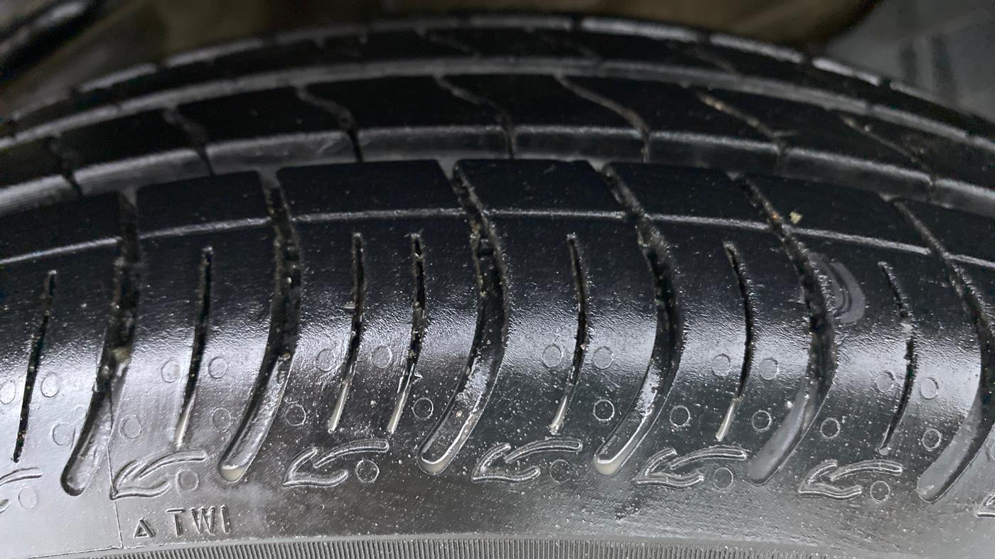 2021 Maruti S PRESSO VXI, Petrol, Manual, Right Front Tyre Tread