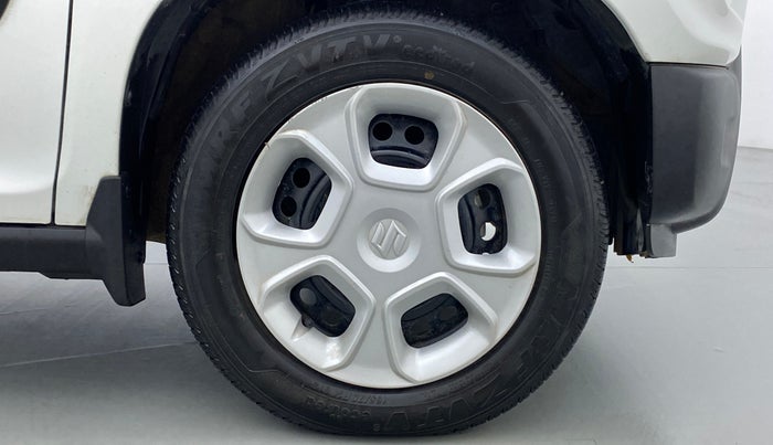 2021 Maruti S PRESSO VXI, Petrol, Manual, Right Front Wheel