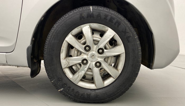 2012 Hyundai Eon ERA PLUS, Petrol, Manual, 45,171 km, Right Front Wheel
