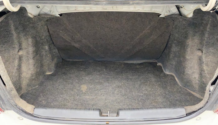 2017 Honda Amaze 1.2L I-VTEC E, Petrol, Manual, 60,247 km, Boot Inside