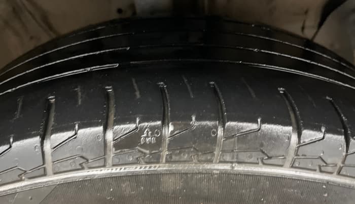 2021 Hyundai Creta SX EXECUTIVE 1.5 PETROL, Petrol, Manual, 76,311 km, Right Front Tyre Tread