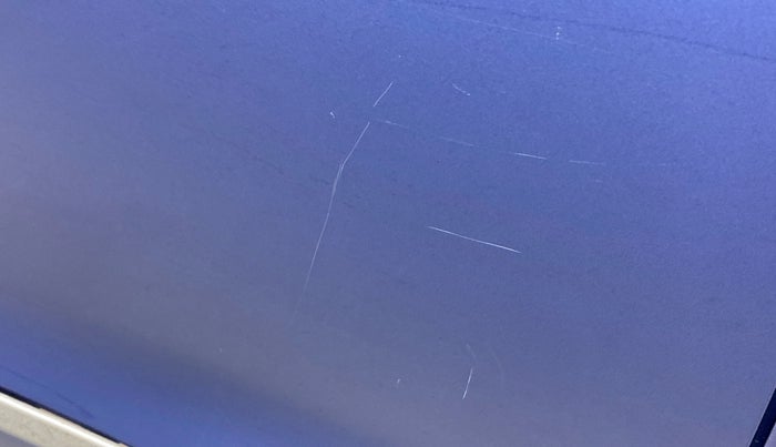 2018 Maruti Baleno ZETA CVT PETROL 1.2, Petrol, Automatic, 46,077 km, Right rear door - Minor scratches