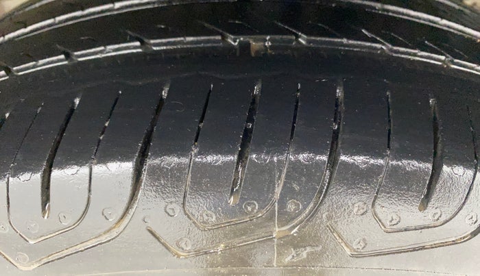 2016 Hyundai Elite i20 SPORTZ 1.2, Petrol, Manual, 47,267 km, Left Rear Tyre Tread