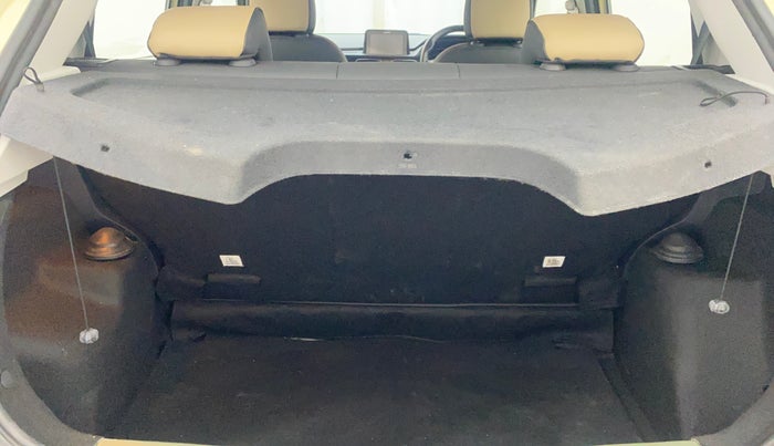 2022 Tata PUNCH CREATIVE 1.2 AMT KAZIRANGA EDITION , Petrol, Automatic, 6,326 km, Boot Inside