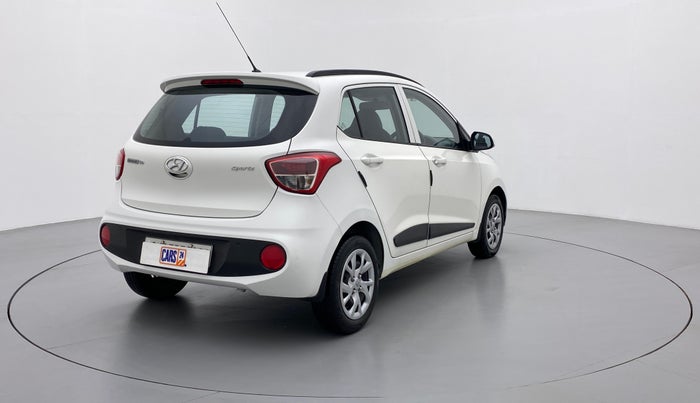 2018 Hyundai Grand i10 SPORTZ O 1.2, Petrol, Manual, 10,381 km, Right Back Diagonal