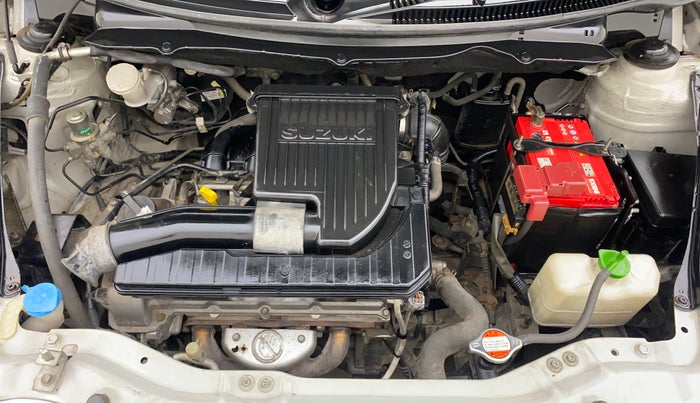 2013 Maruti Swift VXI, Petrol, Manual, 36,500 km, Engine View